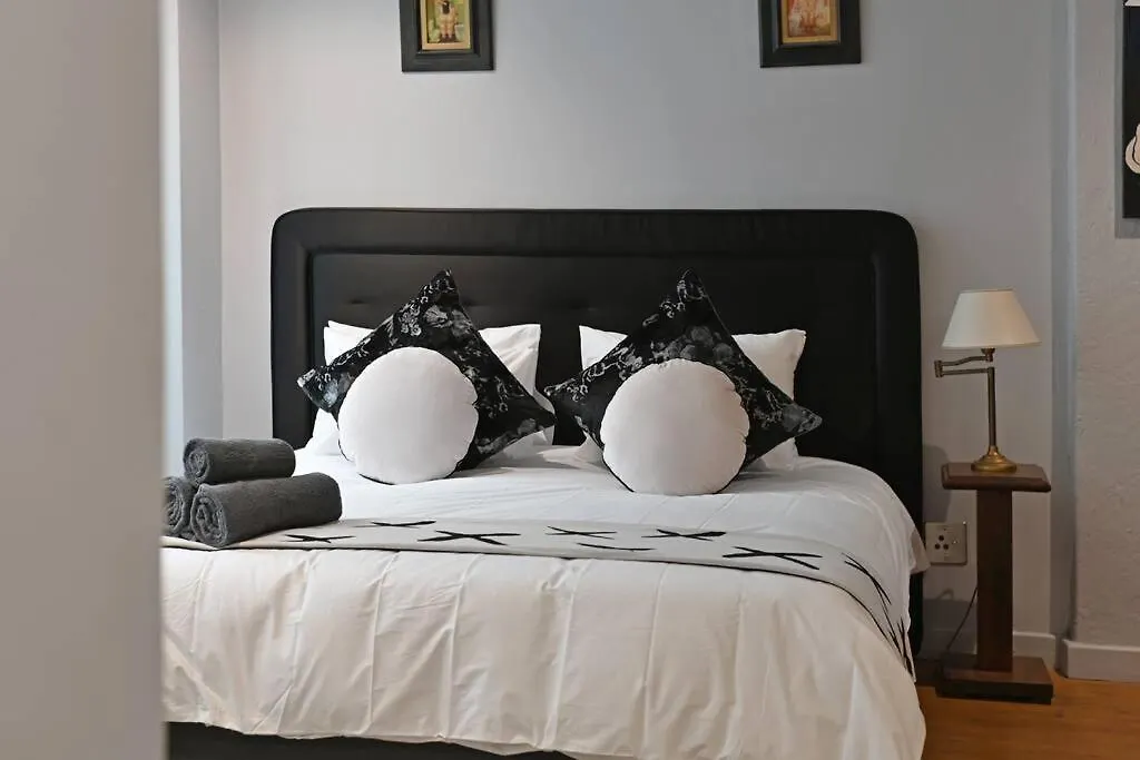 Apartment Willow 201 - De Oude Schuur Cape Town