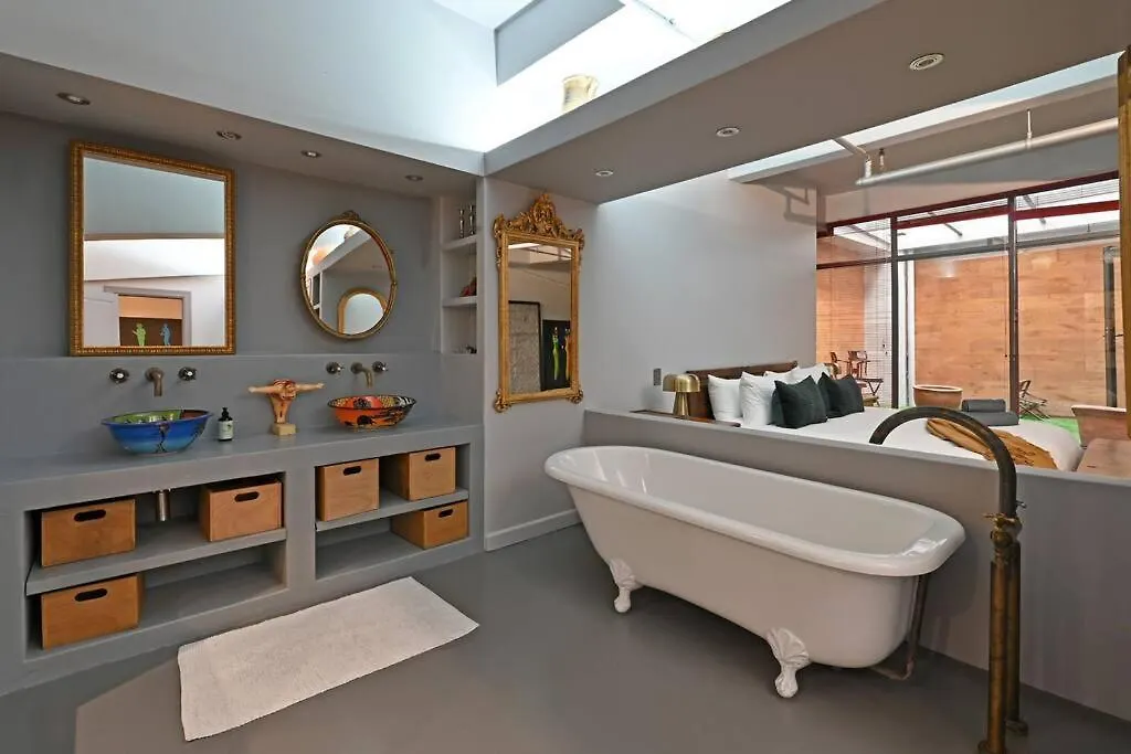 Apartment Willow 201 - De Oude Schuur Cape Town South Africa